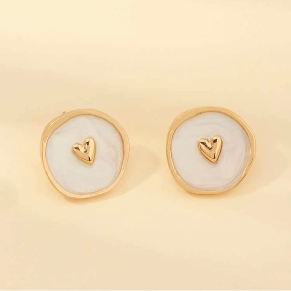 Heart Round White Enamel Stud Earrings - Picture 2 of 2